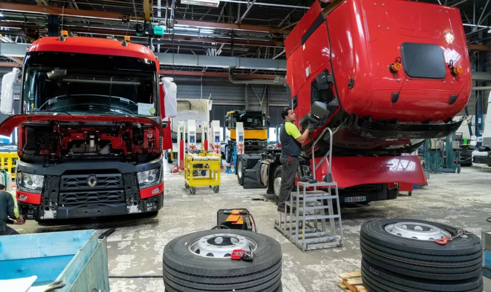 image illustration article L’offre Restart de Renault Trucks : Une solution pour prolonger la durée de vie des camions